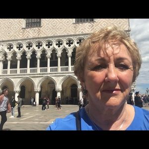 Meet your Posher, Linda